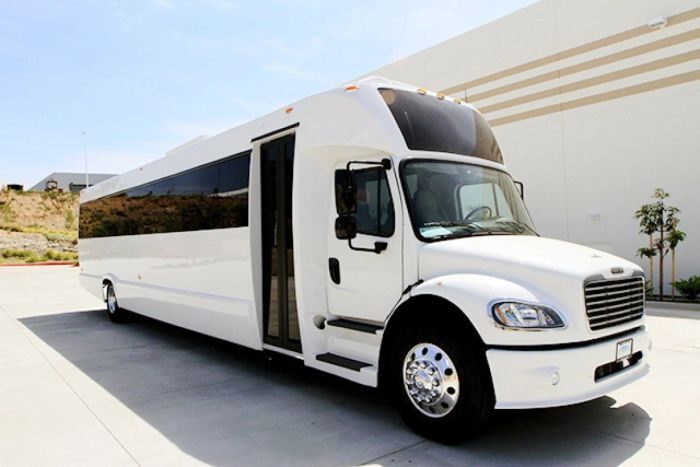 White limo bus – Aspen limo service